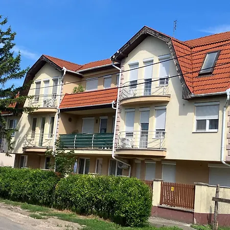 Gemini Apartman *