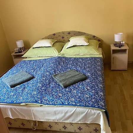 Gemini Apartman Apartment *