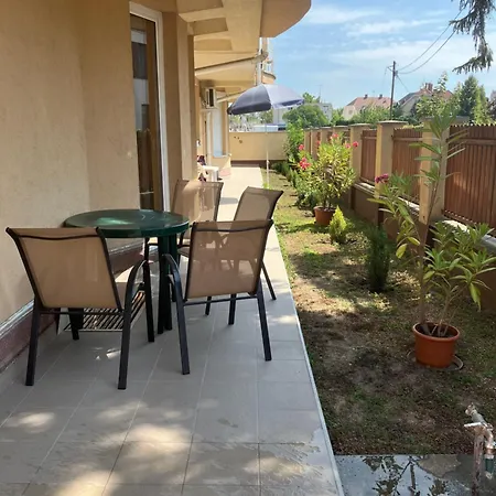 Gemini Apartament *